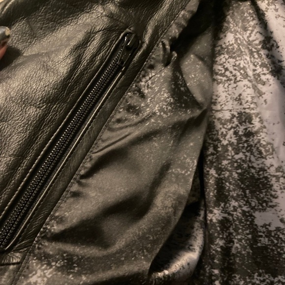 Harley-Davidson Black Leather Jacket size med - Picture 7 of 9